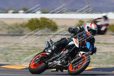 media/Mar-25-2024-Moto Forza (Mon) [[8d4319bd68]]/3-Intermediate Group/Session 3 (Turn 4)/